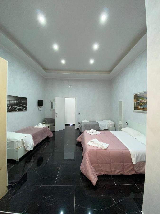 Savastano House Hotel Napoli Eksteriør billede