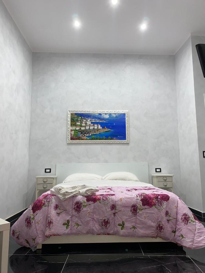 Savastano House Hotel Napoli Eksteriør billede