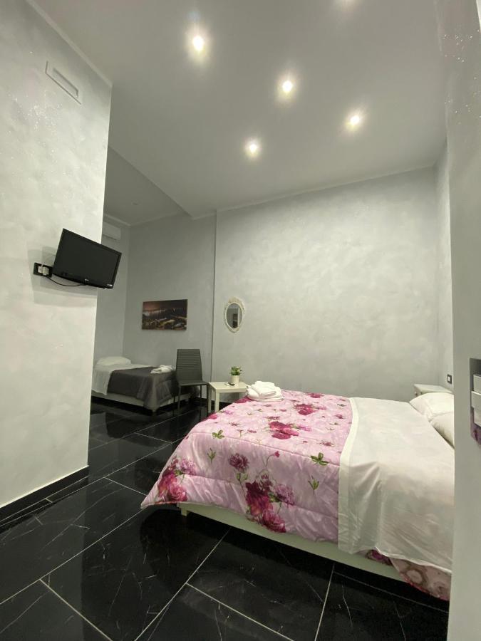 Savastano House Hotel Napoli Eksteriør billede